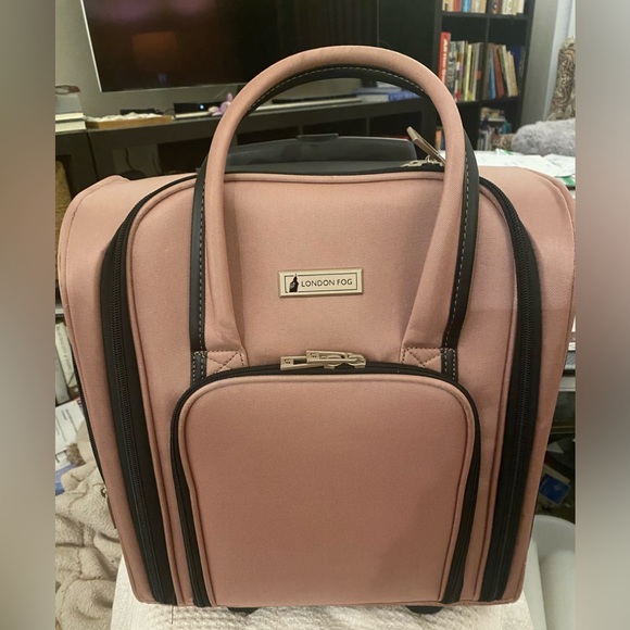 London Fog Bags London Fog Wheeled Underseater Poshmark